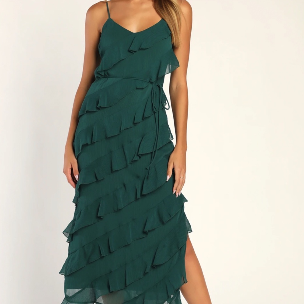 Lulu's Green Ruffle Dress Size M BRAND NEW
